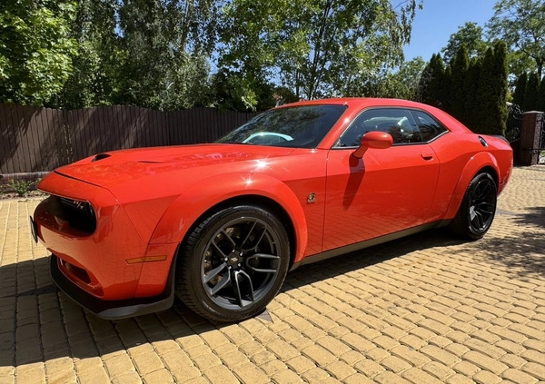 Dodge Challenger cena 249900 przebieg: 82000, rok produkcji 2020 z Ostrowiec Świętokrzyski małe 781